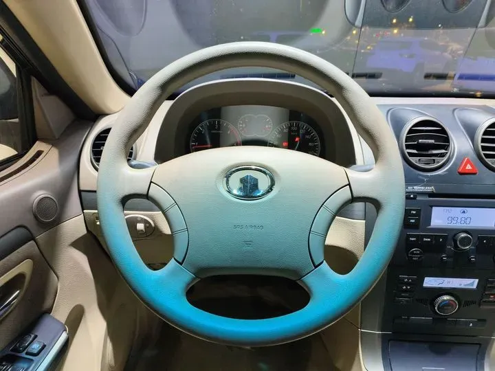 2010 Haval H3 2.5T 109HP L4 5MT,autocango,china used car exporter,china ev exporter,chinese used car exporter,chinese used ev exporter