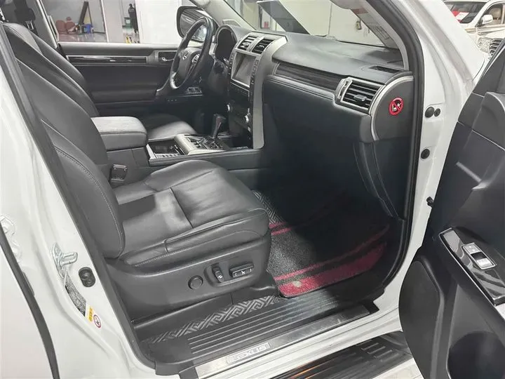 2014 Lexus GX 4.0L 275HP V6 5AT,autocango,china used car exporter,china ev exporter,chinese used car exporter,chinese used ev exporter