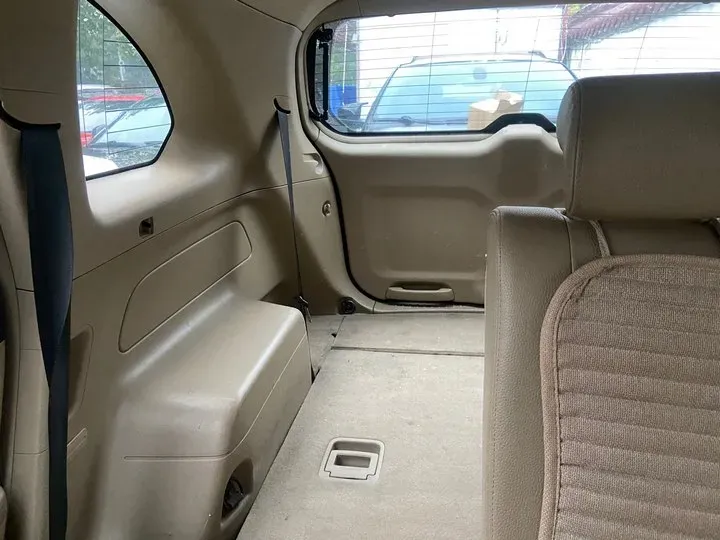 2008 Chevrolet Captiva 2.4L 136HP L4 5AT,autocango,china used car exporter,china ev exporter,chinese used car exporter,chinese used ev exporter