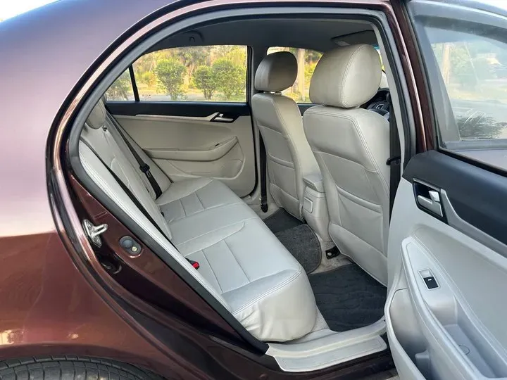 2013 Geely GC7 1.5L 109HP L4 5MT,autocango,china used car exporter,china ev exporter,chinese used car exporter,chinese used ev exporter