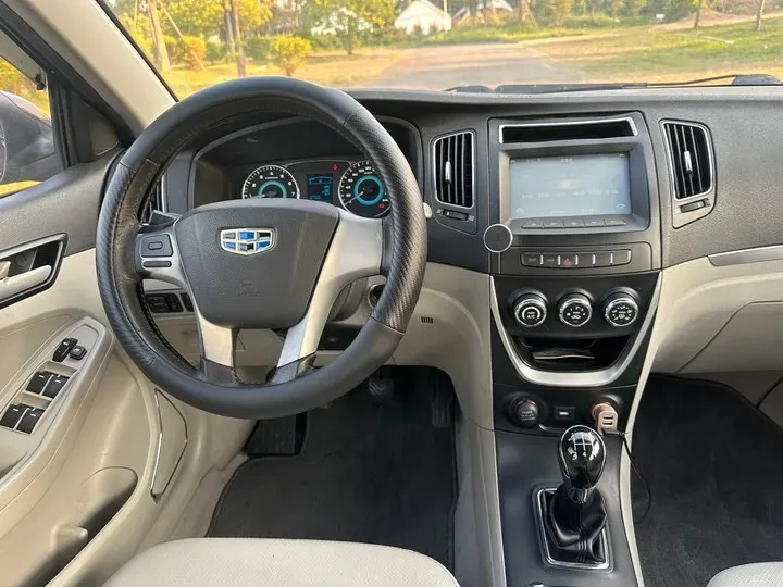 2013 Geely GC7 1.5L 109HP L4 5MT,autocango,china used car exporter,china ev exporter,chinese used car exporter,chinese used ev exporter