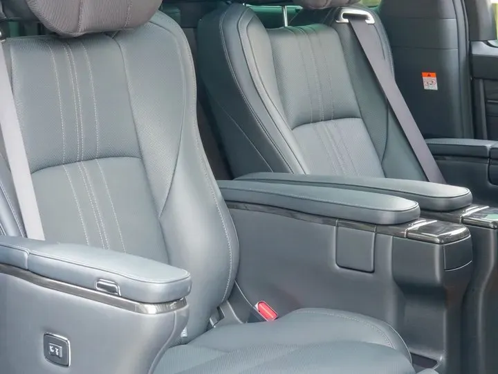 2020 Lexus LM 2.5L 117HP L4 E-CVT Hybrid,autocango,china used car exporter,china ev exporter,chinese used car exporter,chinese used ev exporter