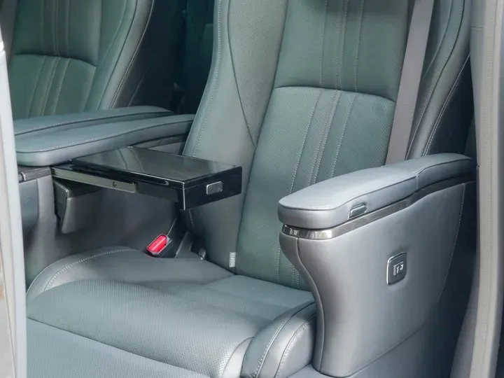 2020 Lexus LM 2.5L 117HP L4 E-CVT Hybrid,autocango,china used car exporter,china ev exporter,chinese used car exporter,chinese used ev exporter