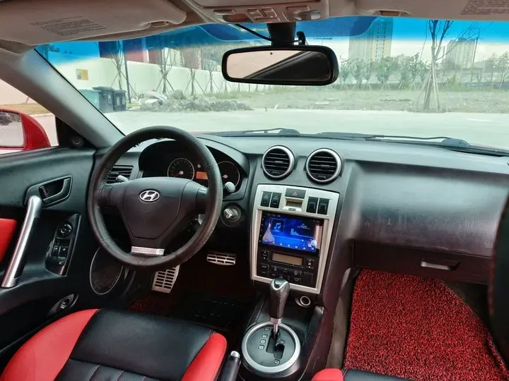 2004 Hyundai Coupe 2.7L 167HP V6 4AT,autocango,china used car exporter,china ev exporter,chinese used car exporter,chinese used ev exporter