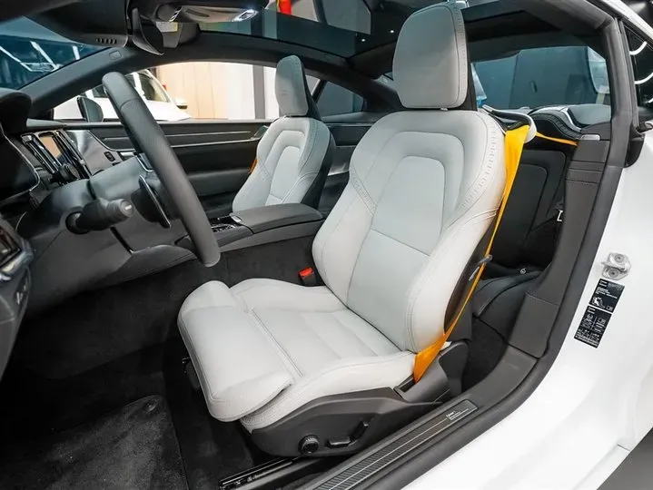 2018 Polestar 1 2.0T 326HP L4 8AT PHEV 34KWH,autocango,china used car exporter,china ev exporter,chinese used car exporter,chinese used ev exporter