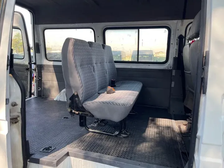 2015 Ford Classic Transit 2.8T 108HP L4 5MT,autocango,china used car exporter,china ev exporter,chinese used car exporter,chinese used ev exporter