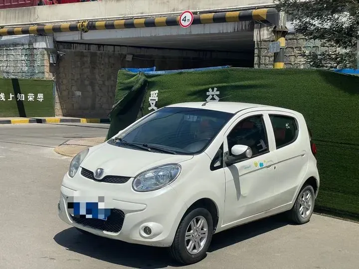 2012 ChangAn BenBen MINI 1.0L 69HP L4 5MT,autocango,china used car exporter,china ev exporter,chinese used car exporter,chinese used ev exporter