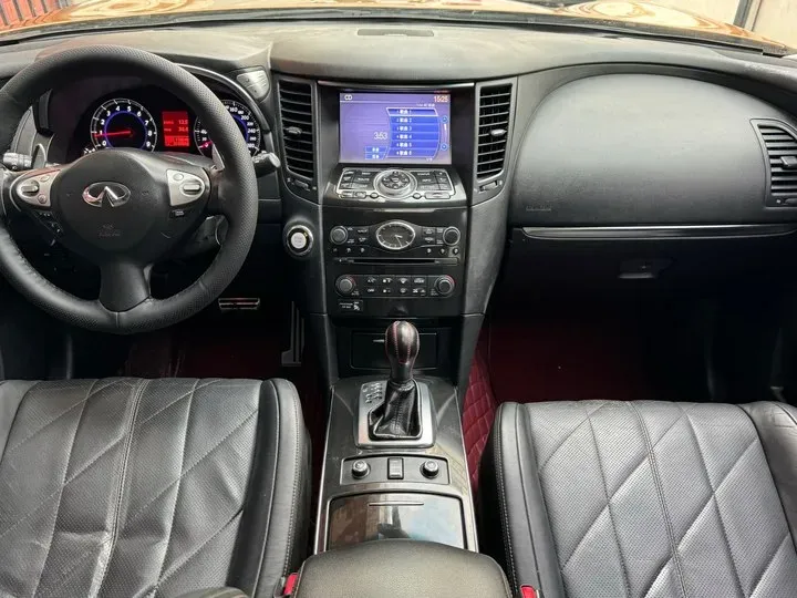 2011 Infiniti FX 3.5L 332HP V6 7AT,autocango,china used car exporter,china ev exporter,chinese used car exporter,chinese used ev exporter