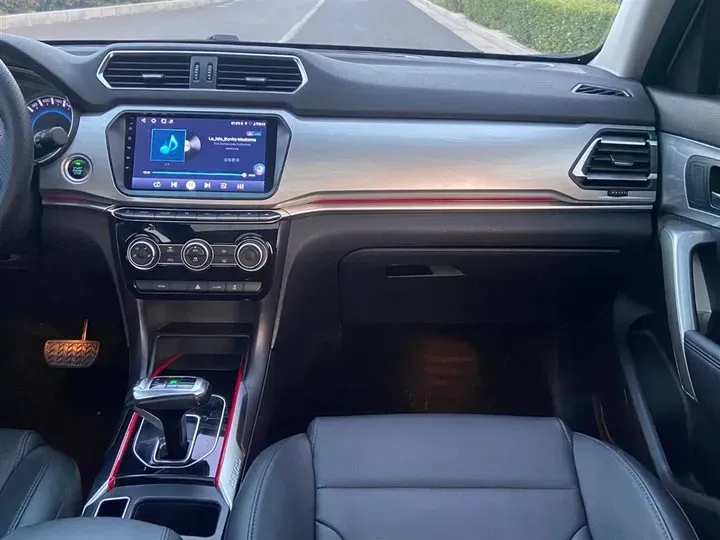 2018 Haval H2 1.5T 150HP L4 7DCT,autocango,china used car exporter,china ev exporter,chinese used car exporter,chinese used ev exporter