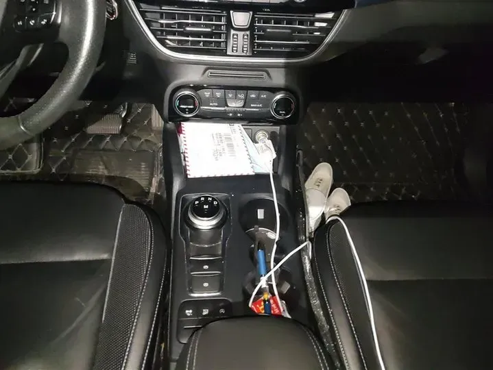 2020 Ford Focus Active 1.5T 174HP L3 8AT,autocango,china used car exporter,china ev exporter,chinese used car exporter,chinese used ev exporter