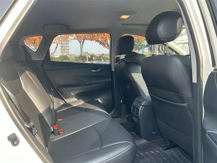 2021 Nissan Tiida 1.6L 122HP L4 CVT,autocango,china used car exporter,china ev exporter,chinese used car exporter,chinese used ev exporter