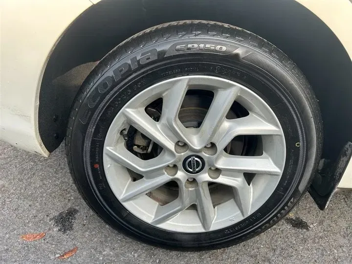 2021 Nissan Tiida 1.6L 122HP L4 CVT,autocango,china used car exporter,china ev exporter,chinese used car exporter,chinese used ev exporter