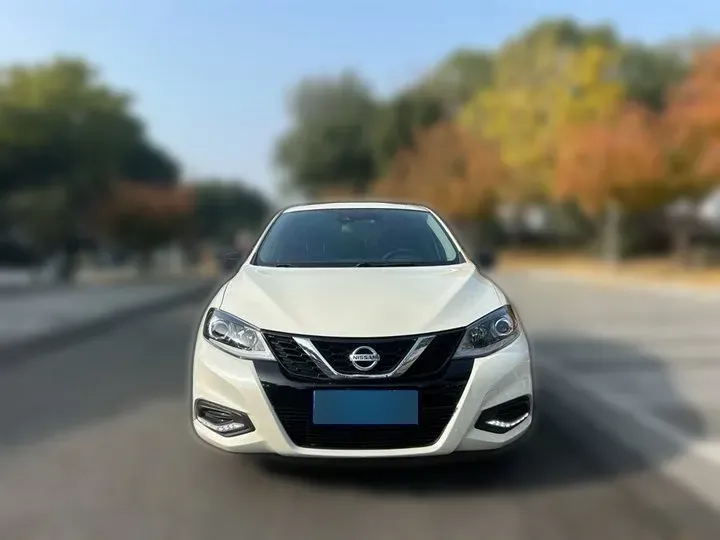2021 Nissan Tiida 1.6L 122HP L4 CVT,autocango,china used car exporter,china ev exporter,chinese used car exporter,chinese used ev exporter