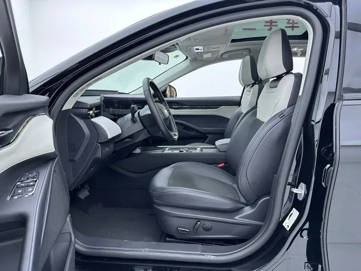 2022 Ford EVOS 2.0T 238HP L4 8AT,autocango,china used car exporter,china ev exporter,chinese used car exporter,chinese used ev exporter