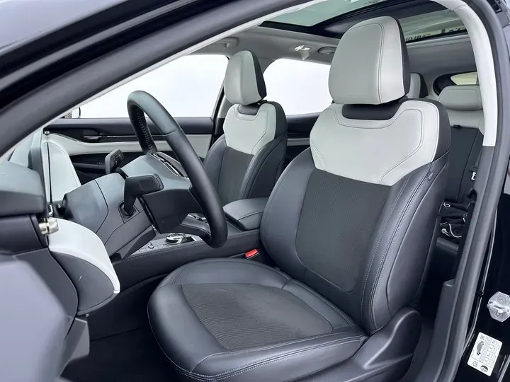 2022 Ford EVOS 2.0T 238HP L4 8AT,autocango,china used car exporter,china ev exporter,chinese used car exporter,chinese used ev exporter