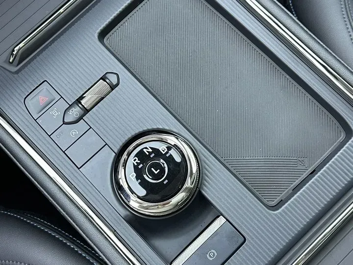 2022 Ford EVOS 2.0T 238HP L4 8AT,autocango,china used car exporter,china ev exporter,chinese used car exporter,chinese used ev exporter