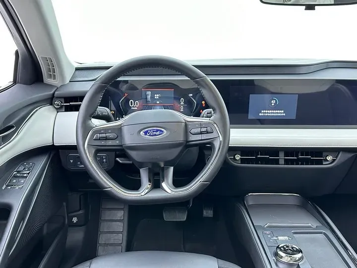 2022 Ford EVOS 2.0T 238HP L4 8AT,autocango,china used car exporter,china ev exporter,chinese used car exporter,chinese used ev exporter