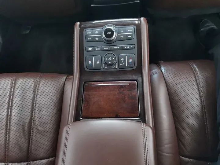 2009 Hyundai Equus 3.8L 290HP V6 6AT,autocango,china used car exporter,china ev exporter,chinese used car exporter,chinese used ev exporter