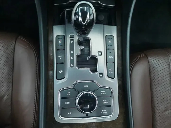 2009 Hyundai Equus 3.8L 290HP V6 6AT,autocango,china used car exporter,china ev exporter,chinese used car exporter,chinese used ev exporter