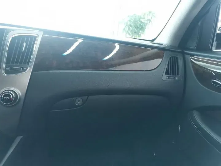 2009 Hyundai Equus 3.8L 290HP V6 6AT,autocango,china used car exporter,china ev exporter,chinese used car exporter,chinese used ev exporter