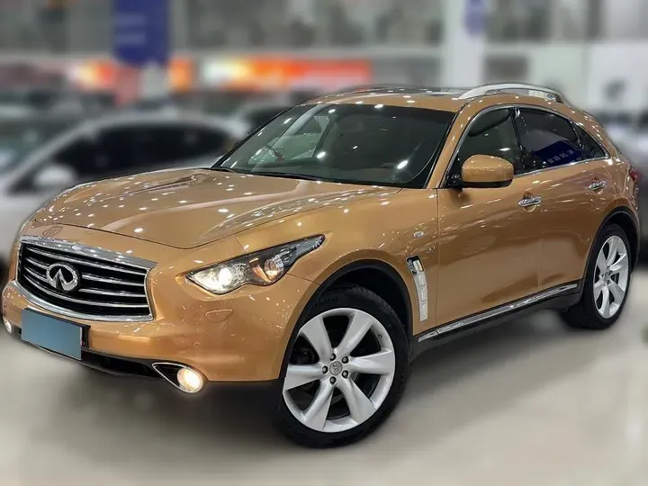 2013 Infiniti QX70 3.7L 351HP V6 7AT,autocango,china used car exporter,china ev exporter,chinese used car exporter,chinese used ev exporter