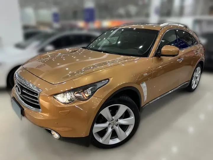 2013 Infiniti QX70 3.7L 351HP V6 7AT,autocango,china used car exporter,china ev exporter,chinese used car exporter,chinese used ev exporter