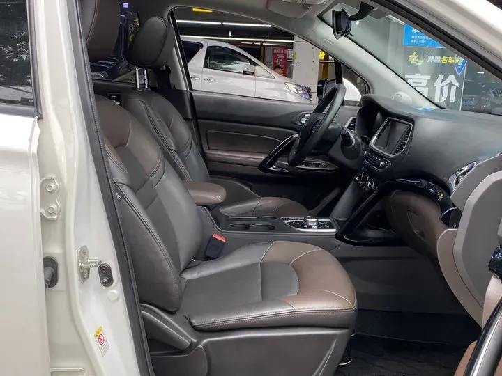 2024 Century Century 3.5L 262HP V6 E-CVT PHEV 18.1KWH,autocango,china used car exporter,china ev exporter,chinese used car exporter,chinese used ev exporter