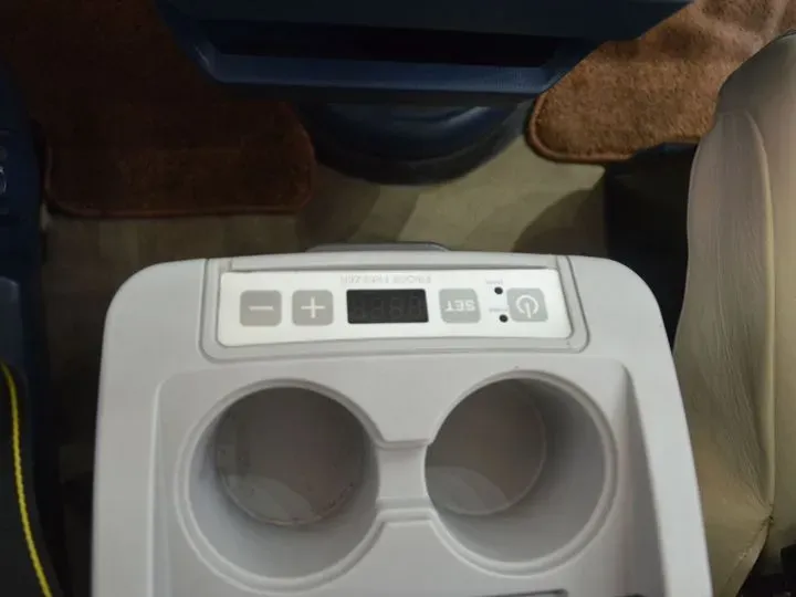 2011 Ford E350 5.4L 258HP V8 5AT,autocango,china used car exporter,china ev exporter,chinese used car exporter,chinese used ev exporter