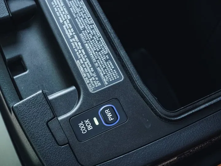 2009 Lexus LX 5.7L 367HP V8 6AT,autocango,china used car exporter,china ev exporter,chinese used car exporter,chinese used ev exporter