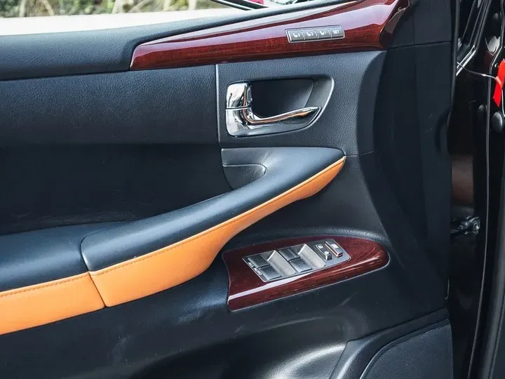 2009 Lexus LX 5.7L 367HP V8 6AT,autocango,china used car exporter,china ev exporter,chinese used car exporter,chinese used ev exporter