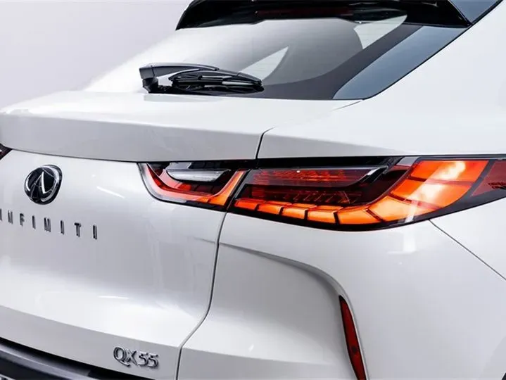 2022 Infiniti QX55 2.0T 261HP L4 CVT,autocango,china used car exporter,china ev exporter,chinese used car exporter,chinese used ev exporter