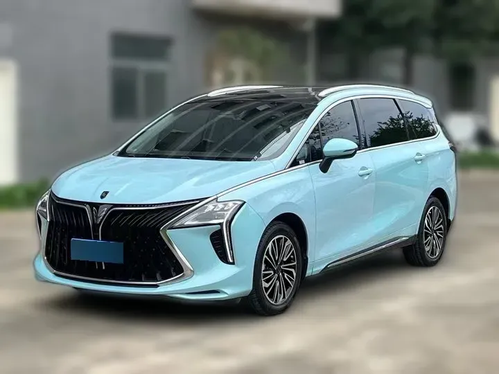 2022 DongFeng Forthing Yacht 1.5T 197HP L4 7DCT,autocango,china used car exporter,china ev exporter,chinese used car exporter,chinese used ev exporter