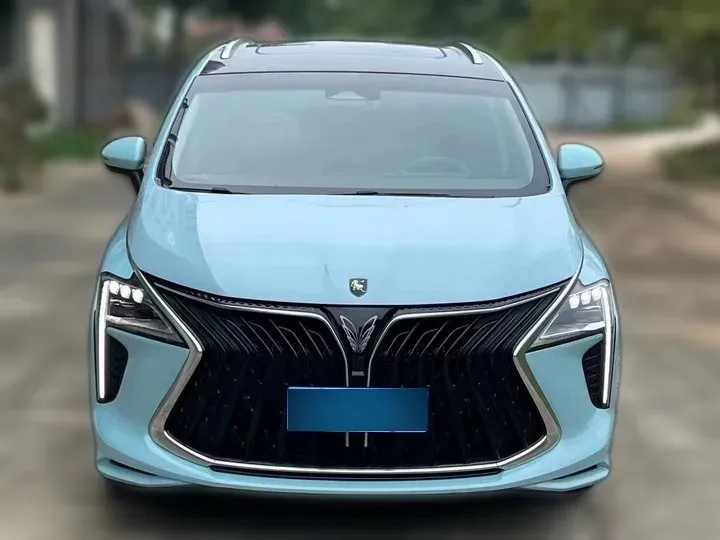 2022 DongFeng Forthing Yacht 1.5T 197HP L4 7DCT,autocango,china used car exporter,china ev exporter,chinese used car exporter,chinese used ev exporter