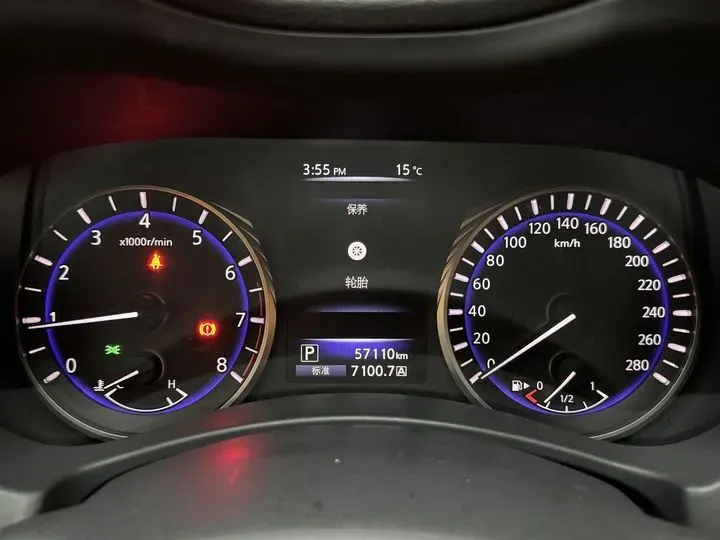 2019 Infiniti Q60 2.0T 211HP L4 7AT,autocango,china used car exporter,china ev exporter,chinese used car exporter,chinese used ev exporter