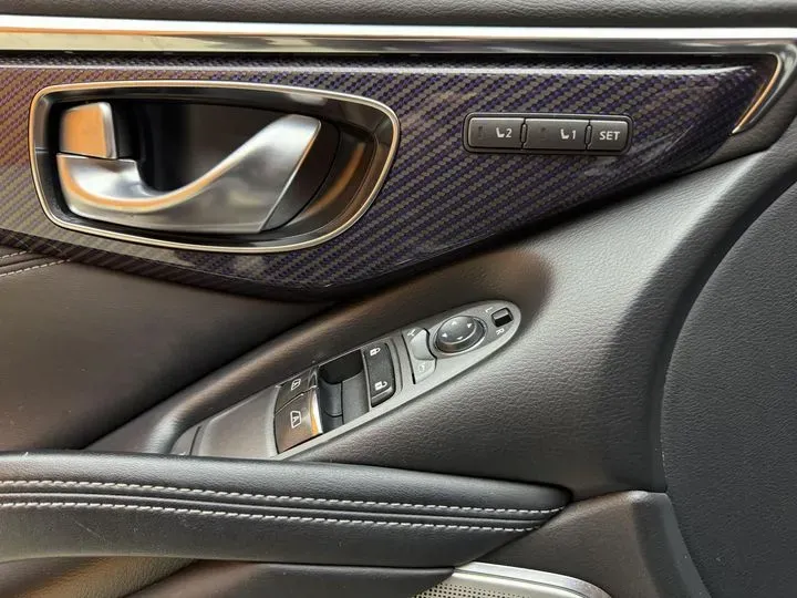 2019 Infiniti Q60 2.0T 211HP L4 7AT,autocango,china used car exporter,china ev exporter,chinese used car exporter,chinese used ev exporter