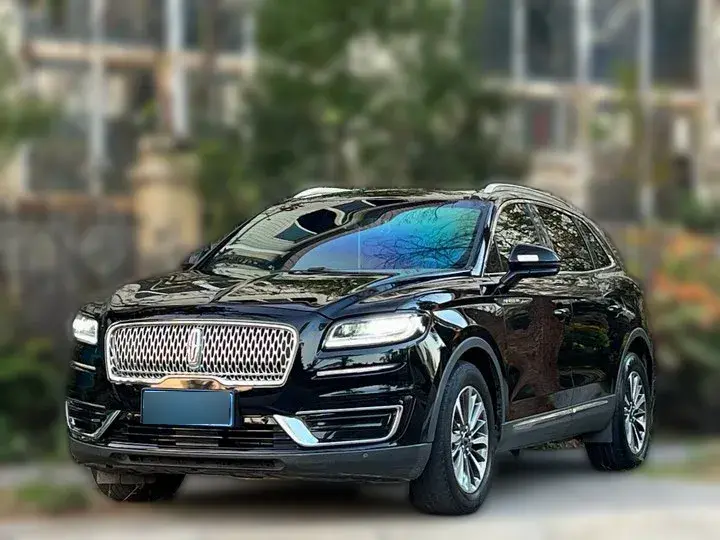 2019 Lincoln Nautilus 2.0T 235HP L4 8AT