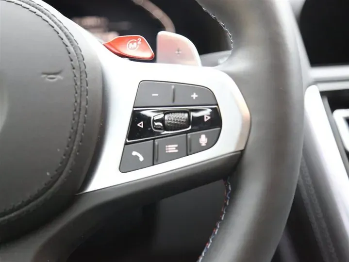 2019 BMW M8 4.4T 600HP V8 8AT,autocango,china used car exporter,china ev exporter,chinese used car exporter,chinese used ev exporter