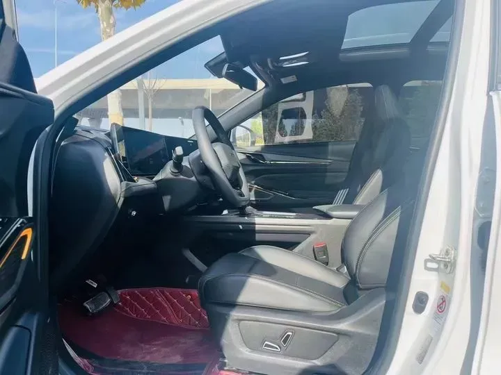 2023 ChangAn Oshan X5 Plus 1.5T 188HP L4 7DCT,autocango,china used car exporter,china ev exporter,chinese used car exporter,chinese used ev exporter