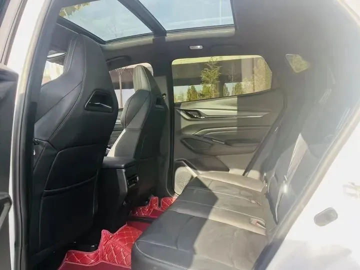 2023 ChangAn Oshan X5 Plus 1.5T 188HP L4 7DCT,autocango,china used car exporter,china ev exporter,chinese used car exporter,chinese used ev exporter