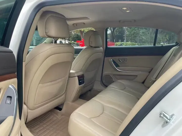 2012 Roewe 950 2.4L 186HP L4 6AT,autocango,china used car exporter,china ev exporter,chinese used car exporter,chinese used ev exporter