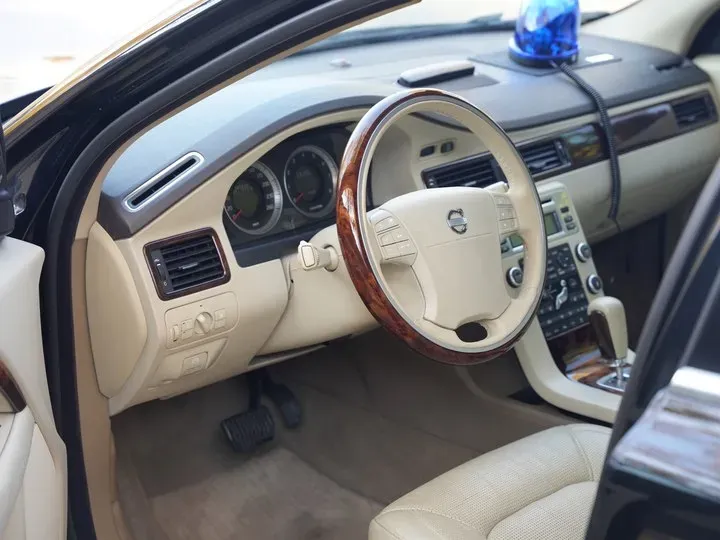 2007 Volvo S80 3.0T 285HP L6 6AT,autocango,china used car exporter,china ev exporter,chinese used car exporter,chinese used ev exporter