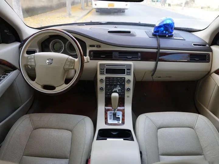 2007 Volvo S80 3.0T 285HP L6 6AT,autocango,china used car exporter,china ev exporter,chinese used car exporter,chinese used ev exporter