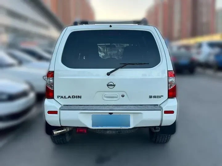 2013 Nissan Paladin 2.4L 150HP L4 5MT,autocango,china used car exporter,china ev exporter,chinese used car exporter,chinese used ev exporter
