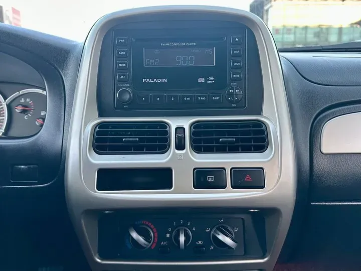 2013 Nissan Paladin 2.4L 150HP L4 5MT,autocango,china used car exporter,china ev exporter,chinese used car exporter,chinese used ev exporter