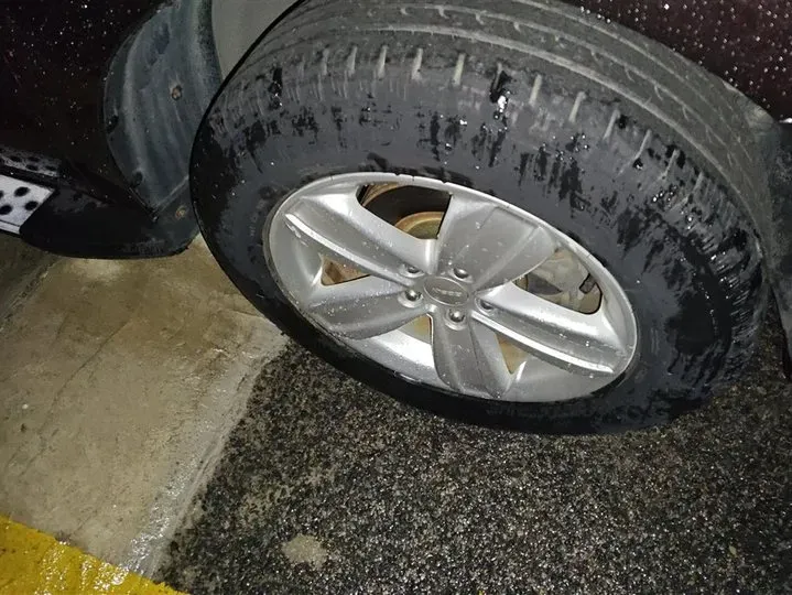 2013 Geely SX7 2.0L 141HP L4 6AT,autocango,china used car exporter,china ev exporter,chinese used car exporter,chinese used ev exporter