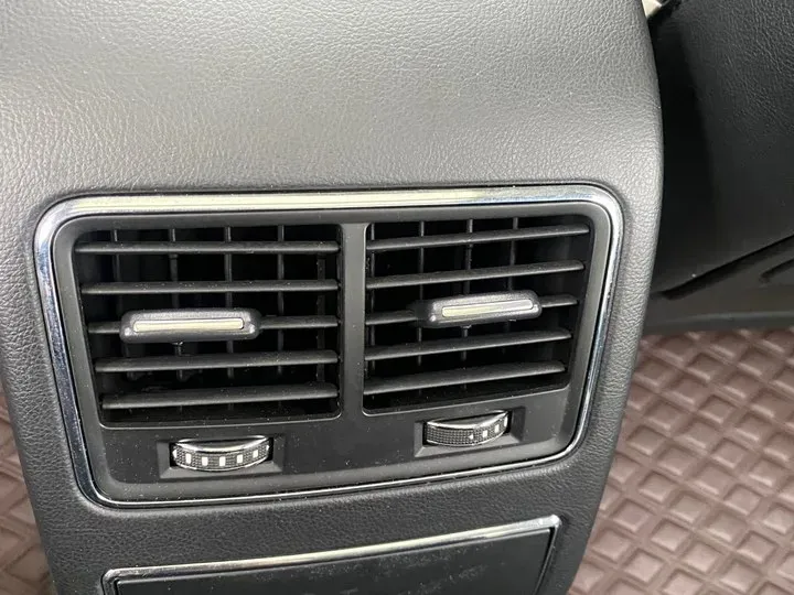 2018 Zotye Z700 1.8T 177HP L4 5MT,autocango,china used car exporter,china ev exporter,chinese used car exporter,chinese used ev exporter