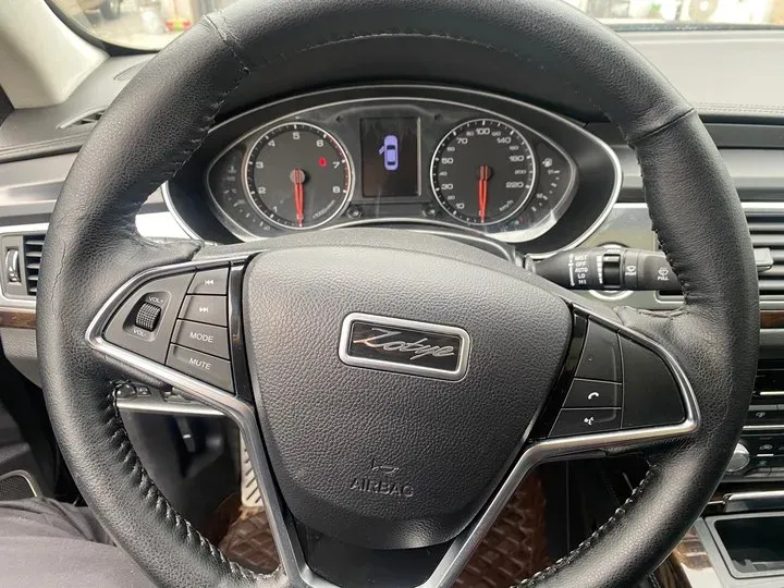 2018 Zotye Z700 1.8T 177HP L4 5MT,autocango,china used car exporter,china ev exporter,chinese used car exporter,chinese used ev exporter