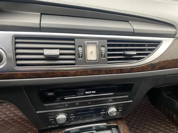 2018 Zotye Z700 1.8T 177HP L4 5MT,autocango,china used car exporter,china ev exporter,chinese used car exporter,chinese used ev exporter