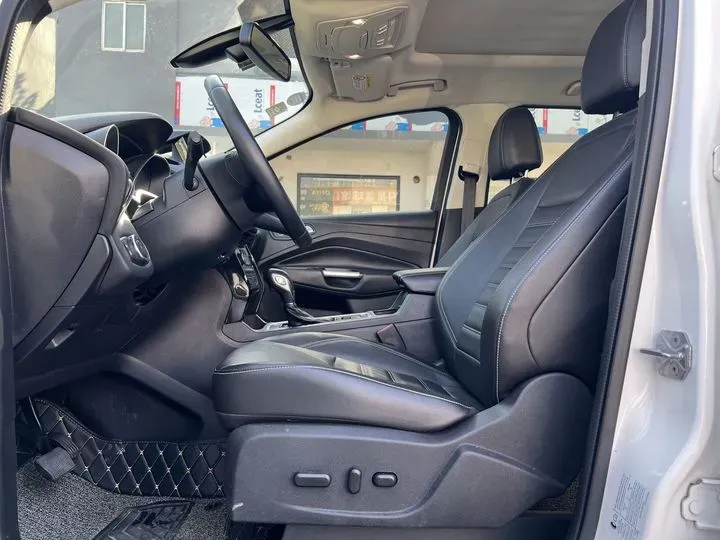 2019 Ford Kuga 1.5T 181HP L4 6AT,autocango,china used car exporter,china ev exporter,chinese used car exporter,chinese used ev exporter