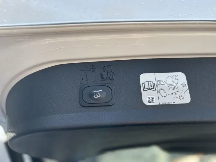 2019 Ford Kuga 1.5T 181HP L4 6AT,autocango,china used car exporter,china ev exporter,chinese used car exporter,chinese used ev exporter